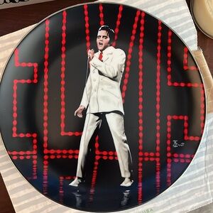 ELVIS PRESLEY Vintage Collectible Plate "Hope Keeps Shining" 1991 5th Issue LNC